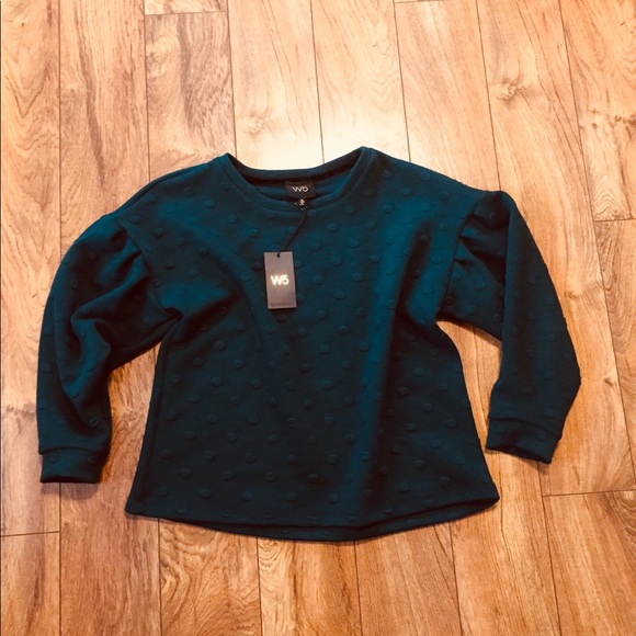 W5 ~ Deep Green Sweater Top ~ Size Medium - Picture 2 of 5